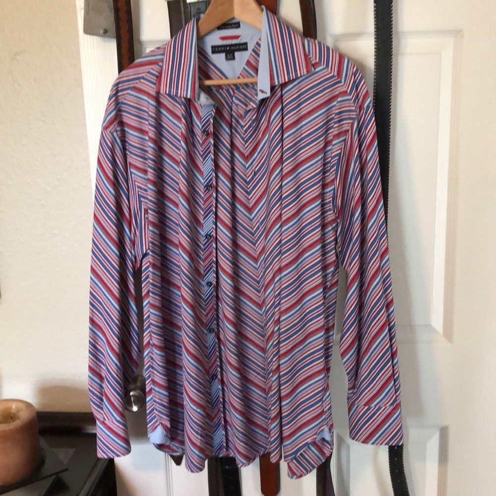 Tommy Hilfiger button down size xl